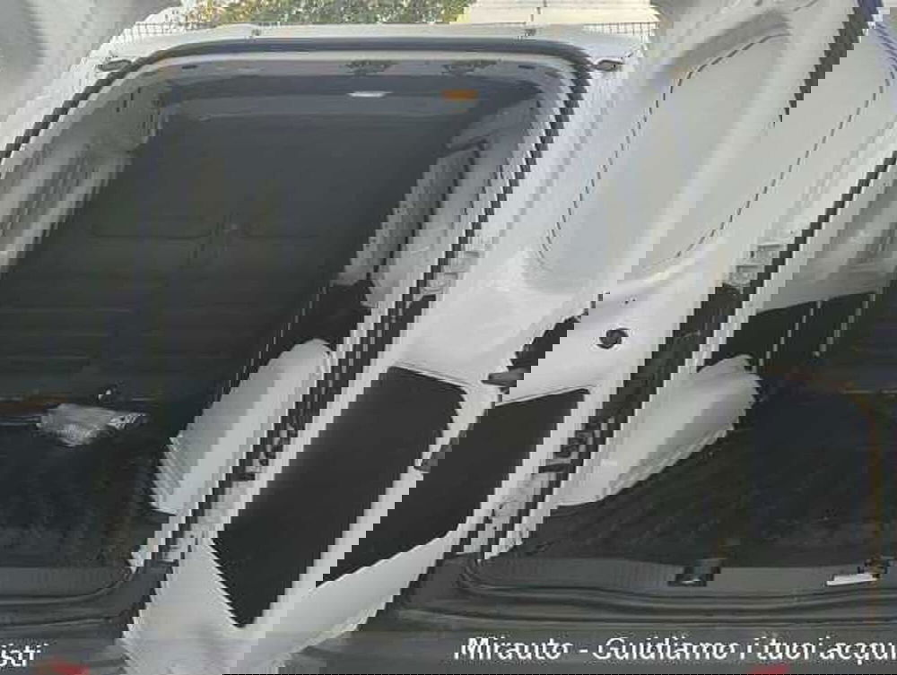 Nissan Townstar nuova a Roma (9)