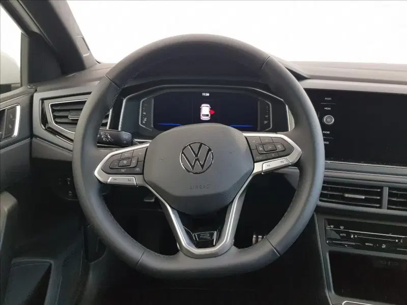 Volkswagen Polo nuova a Lucca (14)