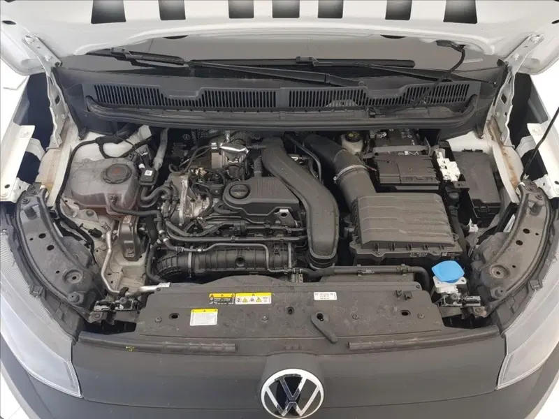 Volkswagen Caddy nuova a Lucca (18)