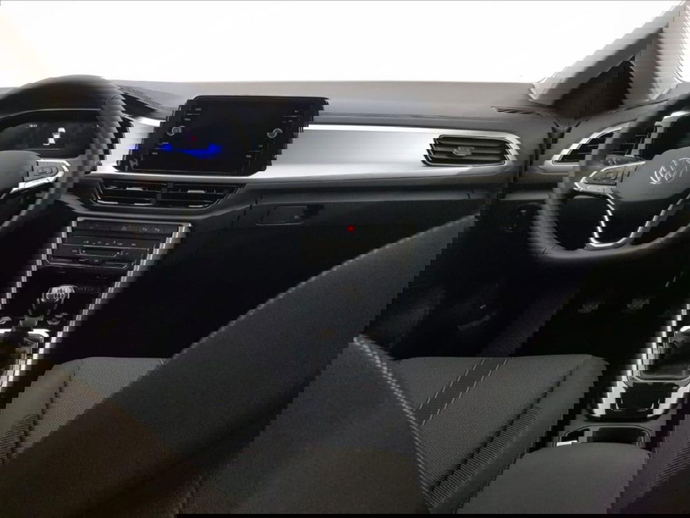 Volkswagen T-Roc nuova a Lucca (13)