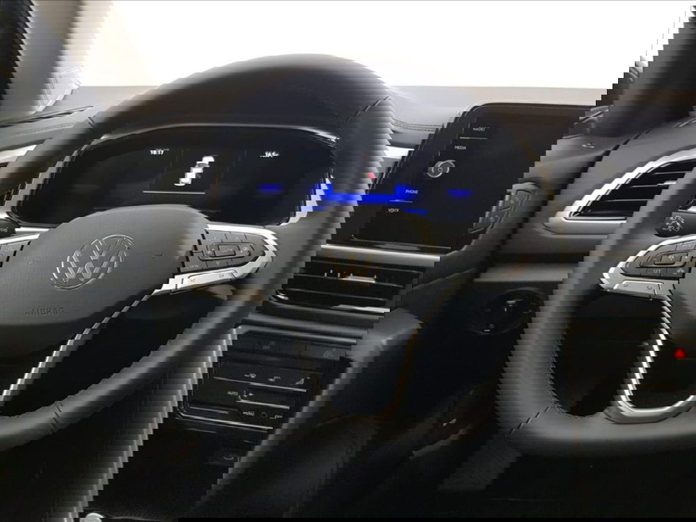 Volkswagen T-Roc nuova a Lucca (14)