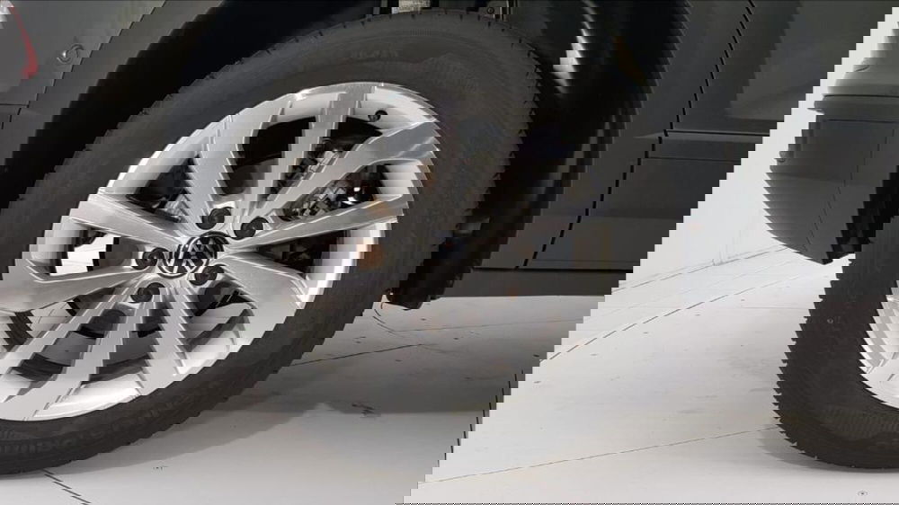 Volkswagen T-Roc nuova a Lucca (9)