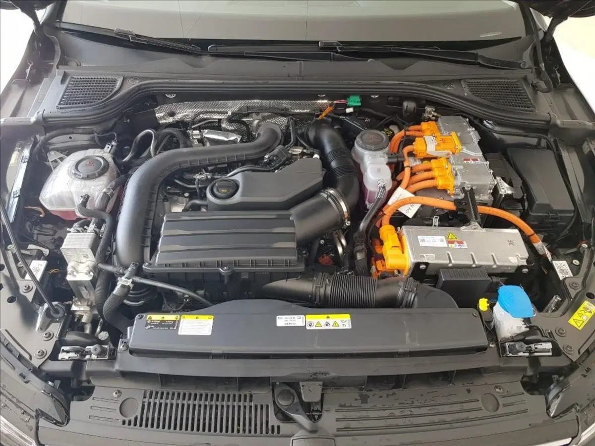 Volkswagen Golf usata a Lucca (17)