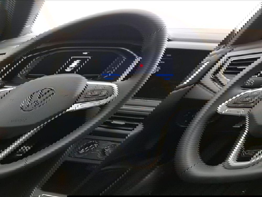 Volkswagen Taigo nuova a Lucca (14)