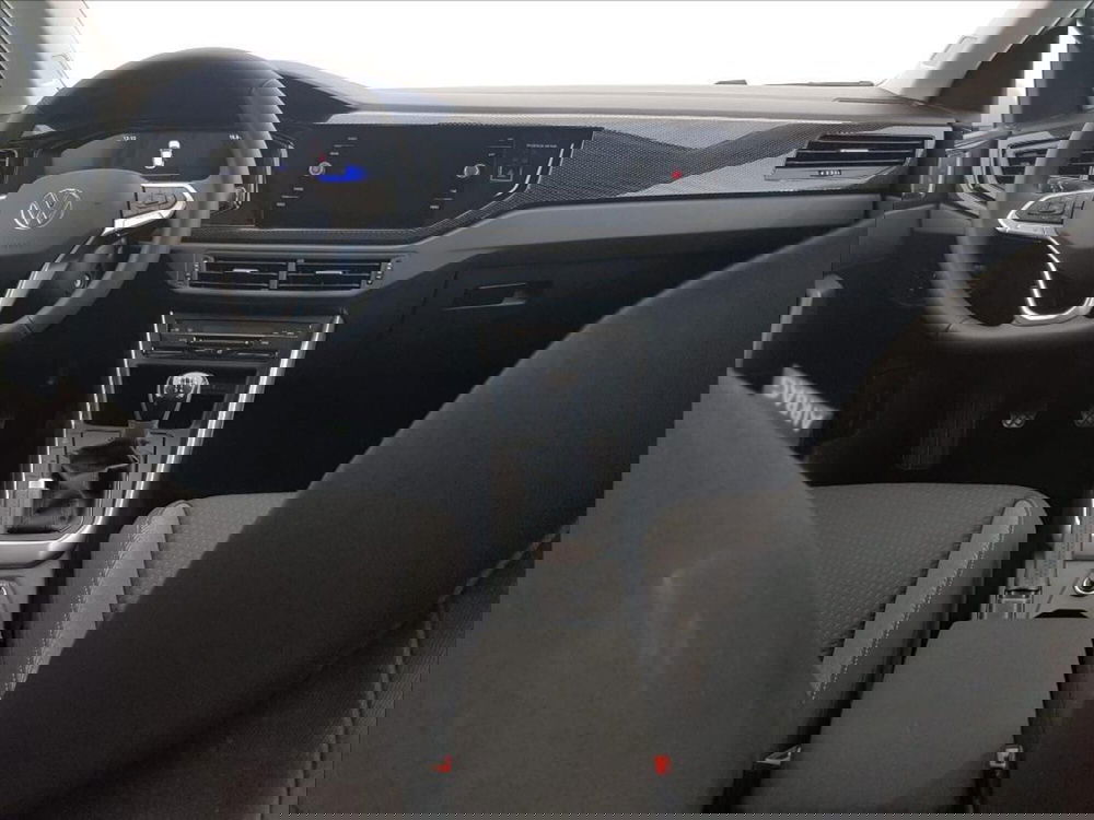 Volkswagen Polo nuova a Lucca (13)