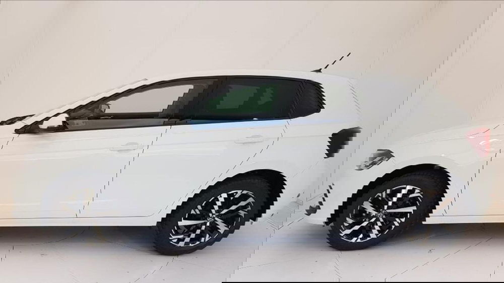 Volkswagen Polo nuova a Lucca (3)