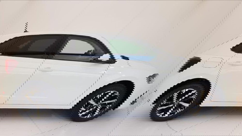 Volkswagen Polo nuova a Lucca (7)