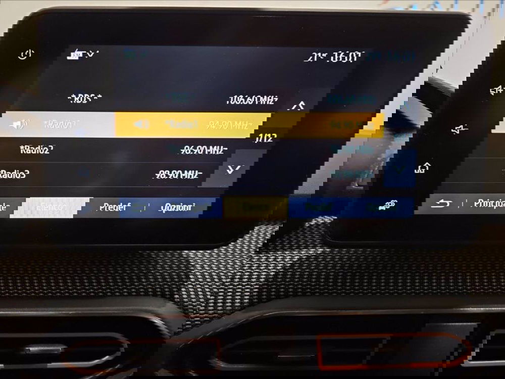 Dacia Sandero usata a Palermo (14)