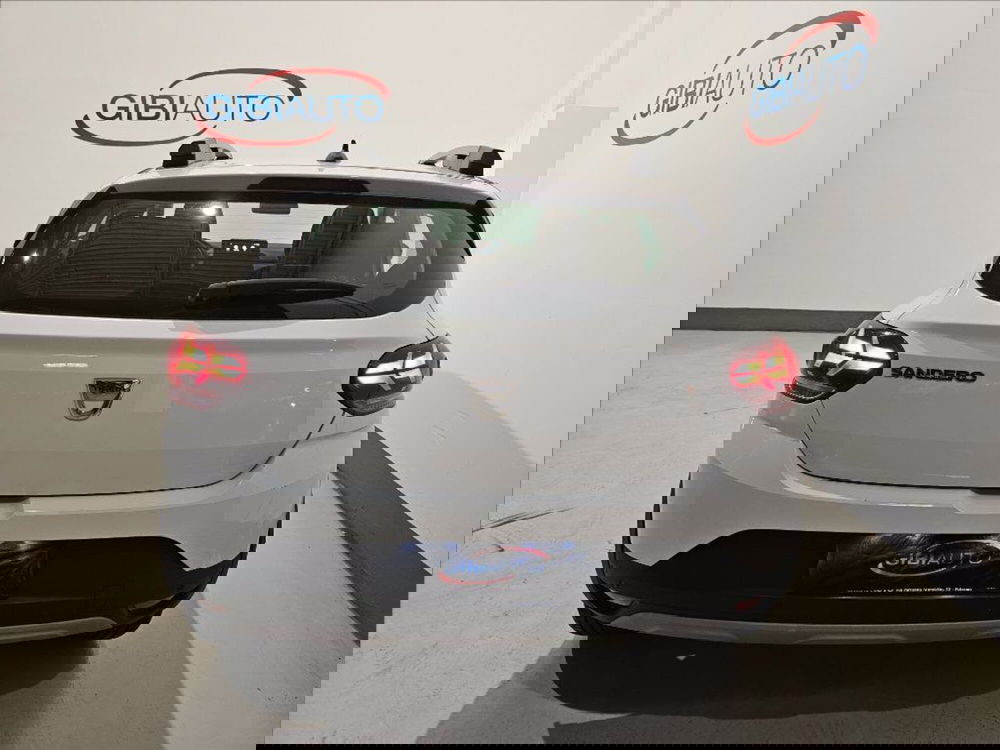 Dacia Sandero usata a Palermo (8)