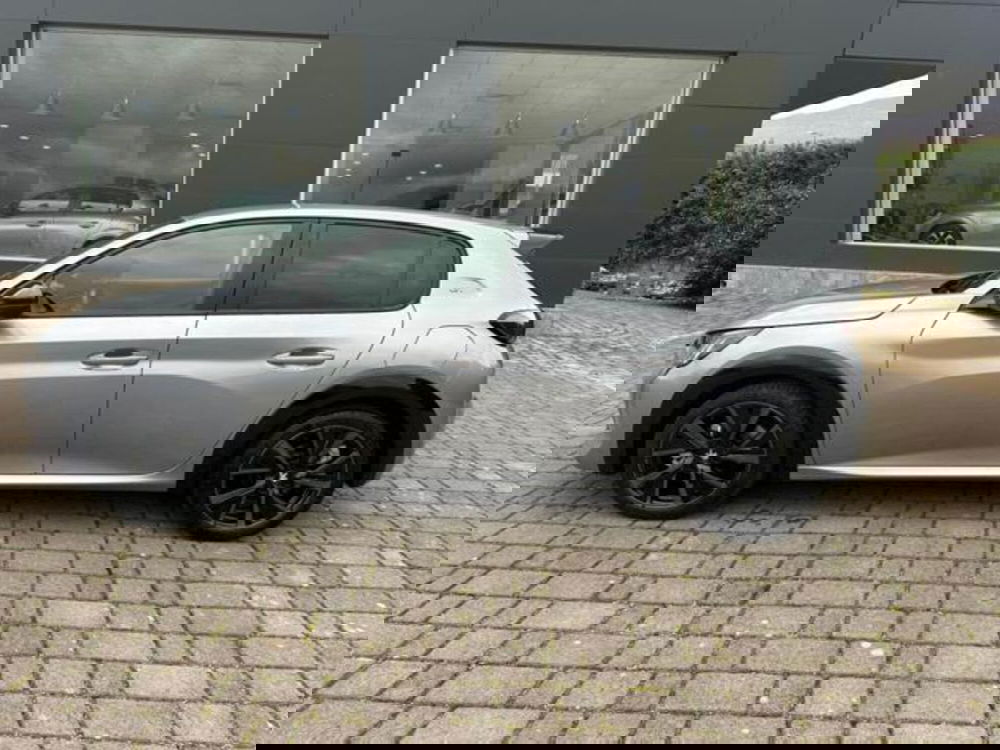 Peugeot 208 usata a Salerno (7)