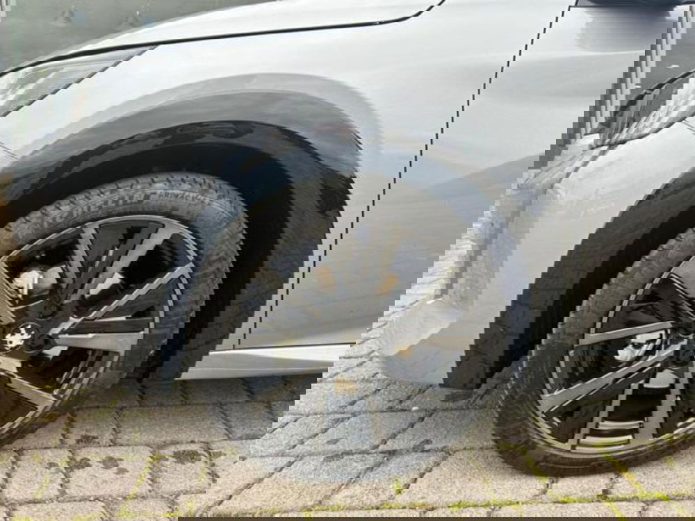 Peugeot 208 usata a Salerno (9)