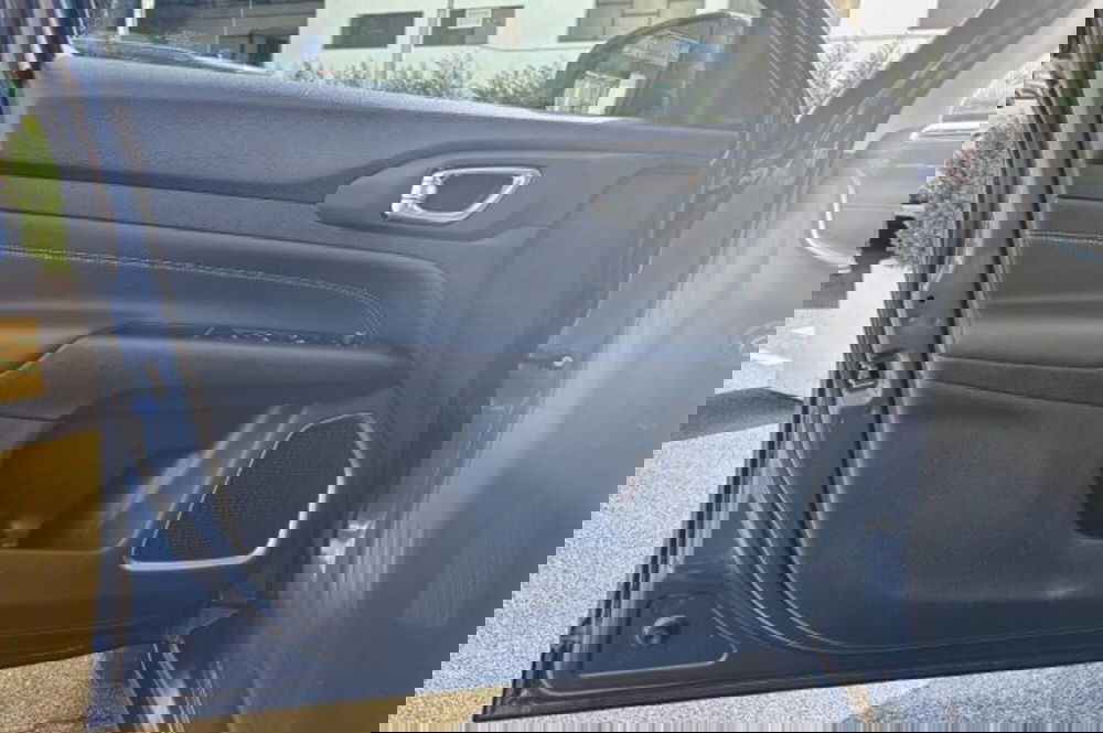 Jeep Compass usata a Latina (12)