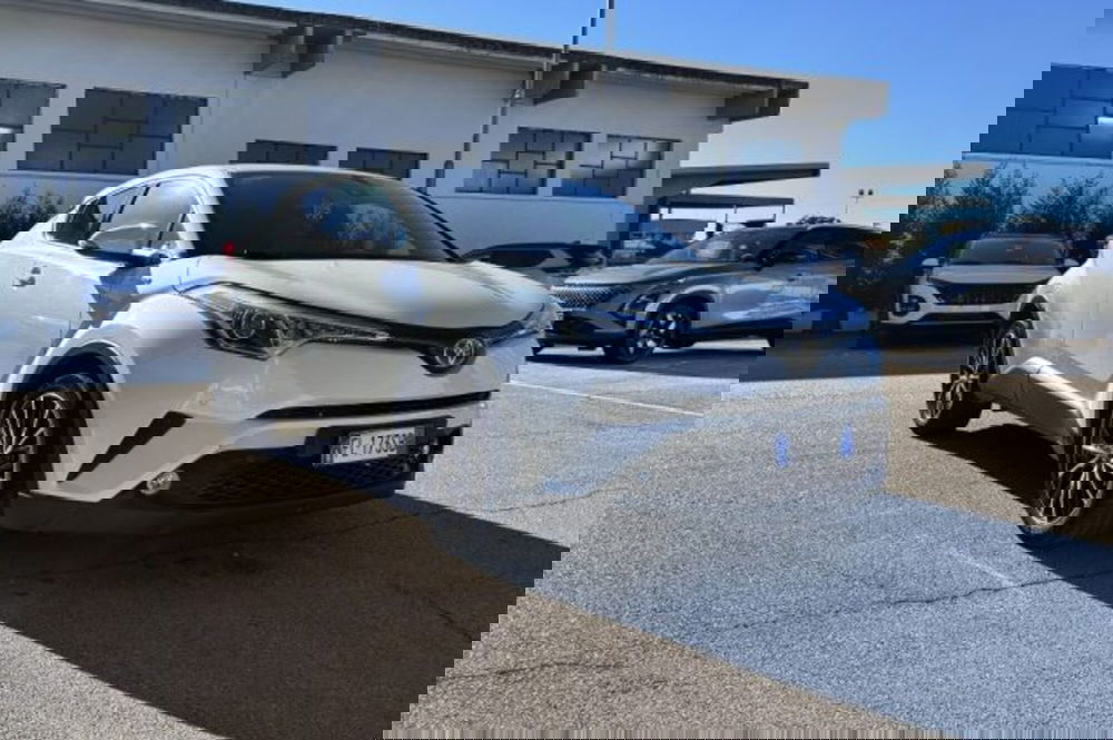 Toyota Toyota C-HR usata a Latina