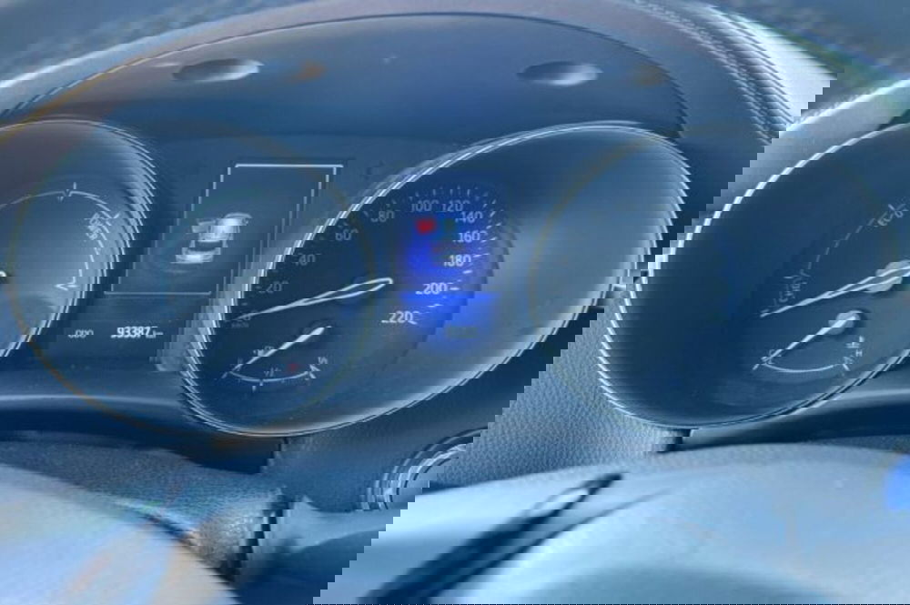 Toyota Toyota C-HR usata a Latina (13)