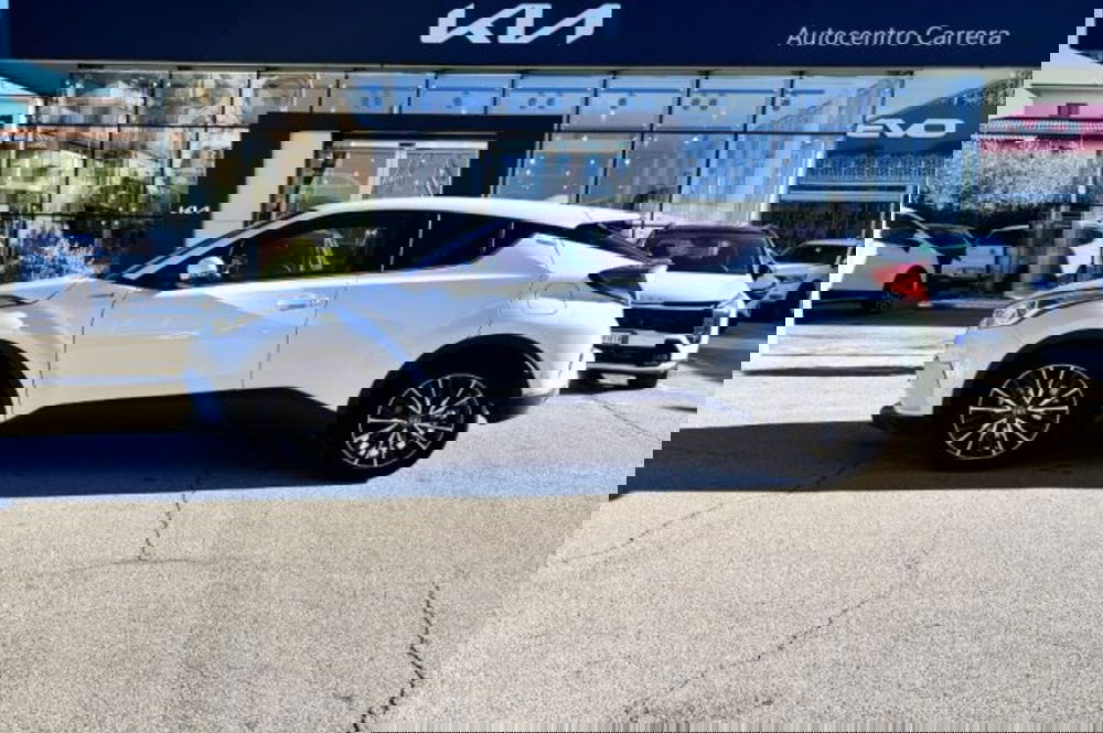 Toyota Toyota C-HR usata a Latina (4)