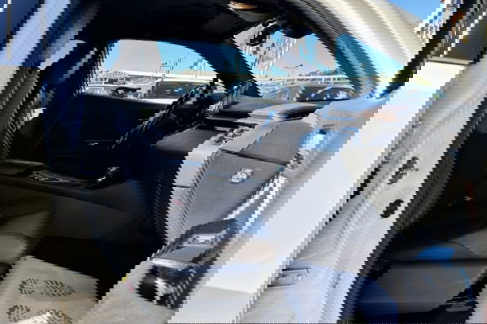 Toyota Toyota C-HR usata a Latina (8)