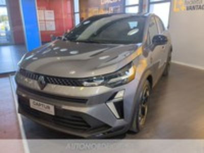 Renault Captur 1.6 full hybrid Techno 145cv auto nuova a Reana del Rojale