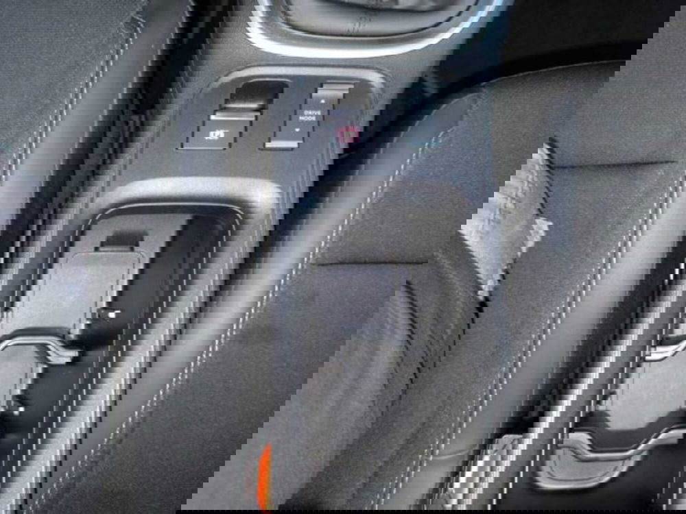 Jeep Avenger usata a Caltanissetta (20)