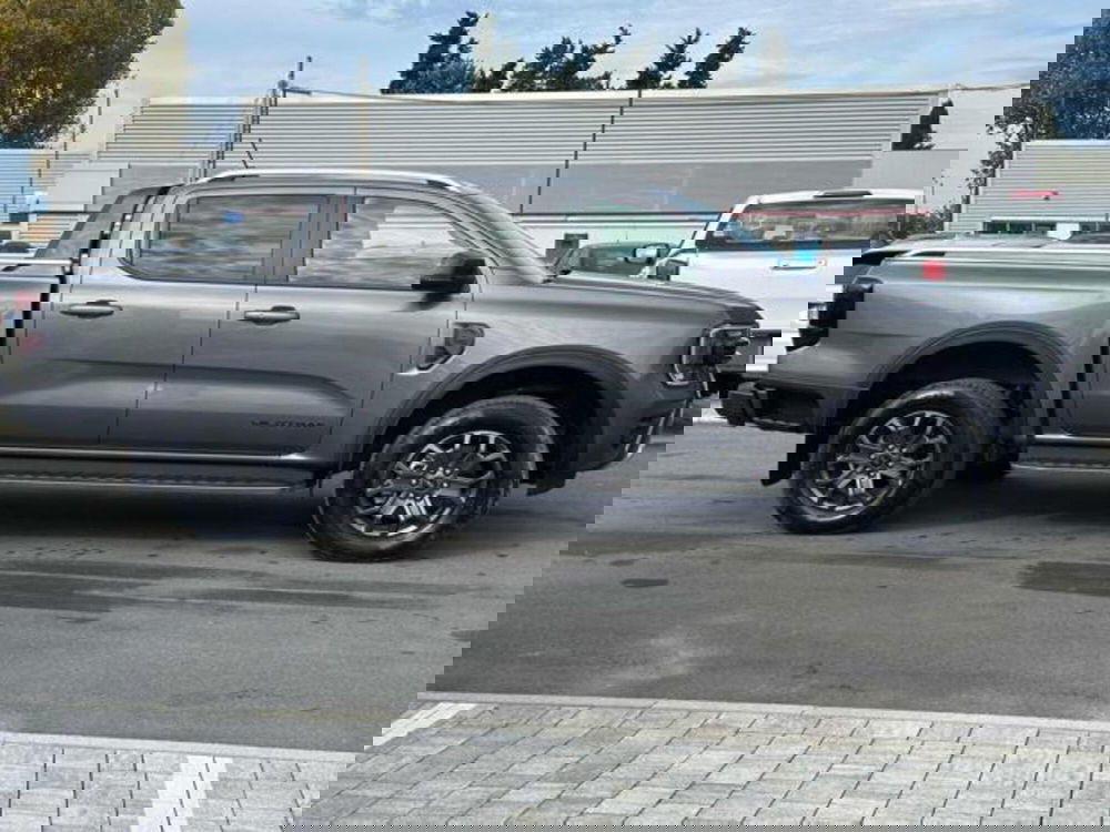 Ford Ranger Pick-up usata a Lucca (4)