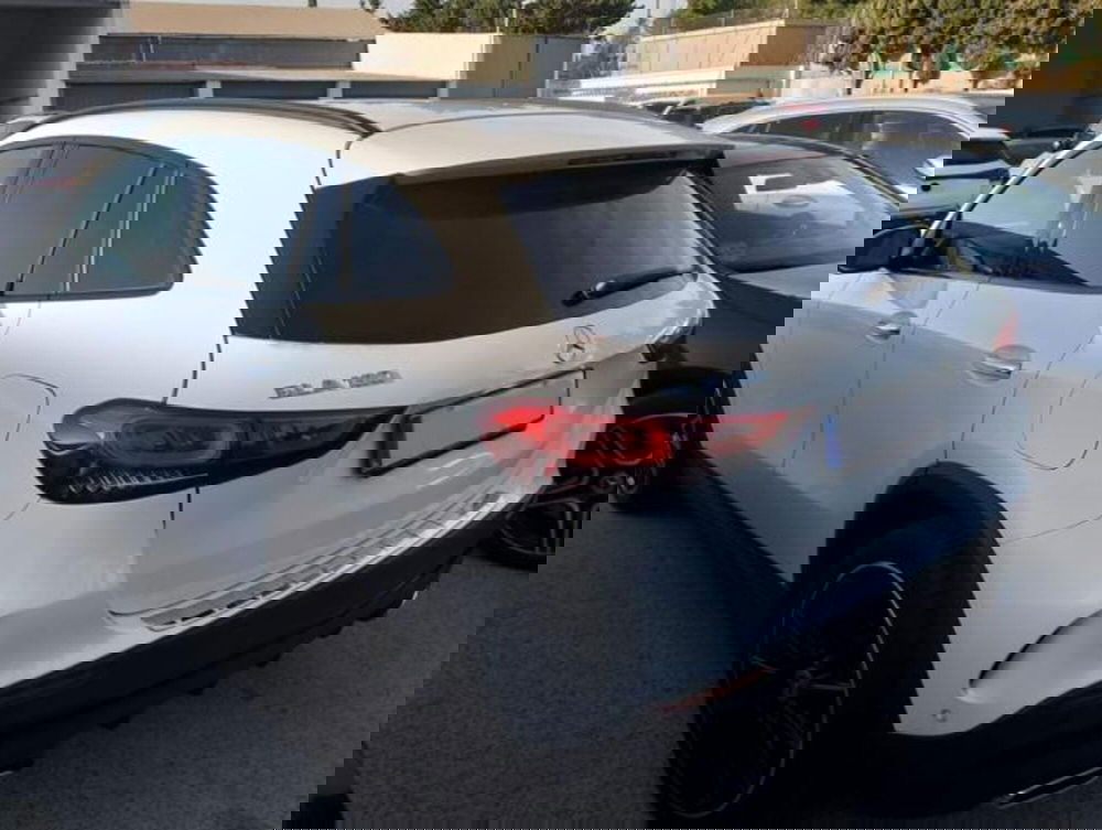 Mercedes-Benz GLA SUV usata a Milano (3)