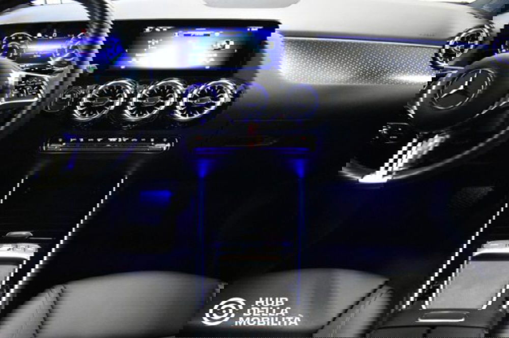 Mercedes-Benz EQA usata a Perugia (11)