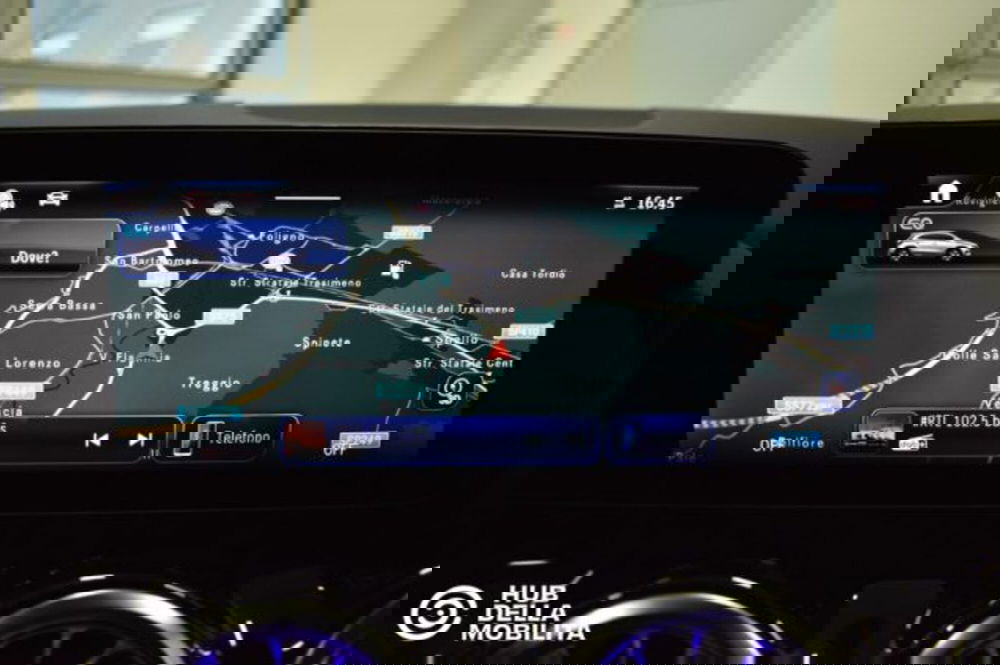 Mercedes-Benz EQA usata a Perugia (15)