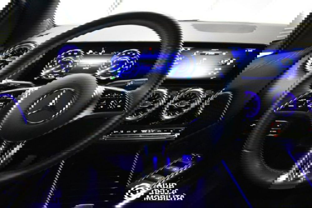 Mercedes-Benz EQA usata a Perugia (9)