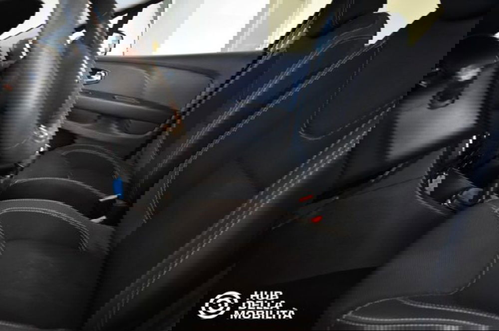 Renault Clio usata a Perugia (19)