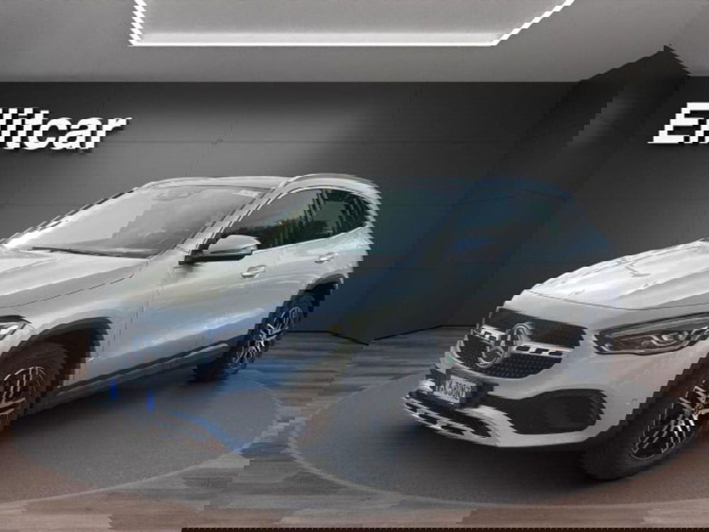 Mercedes-Benz GLA SUV usata a Novara