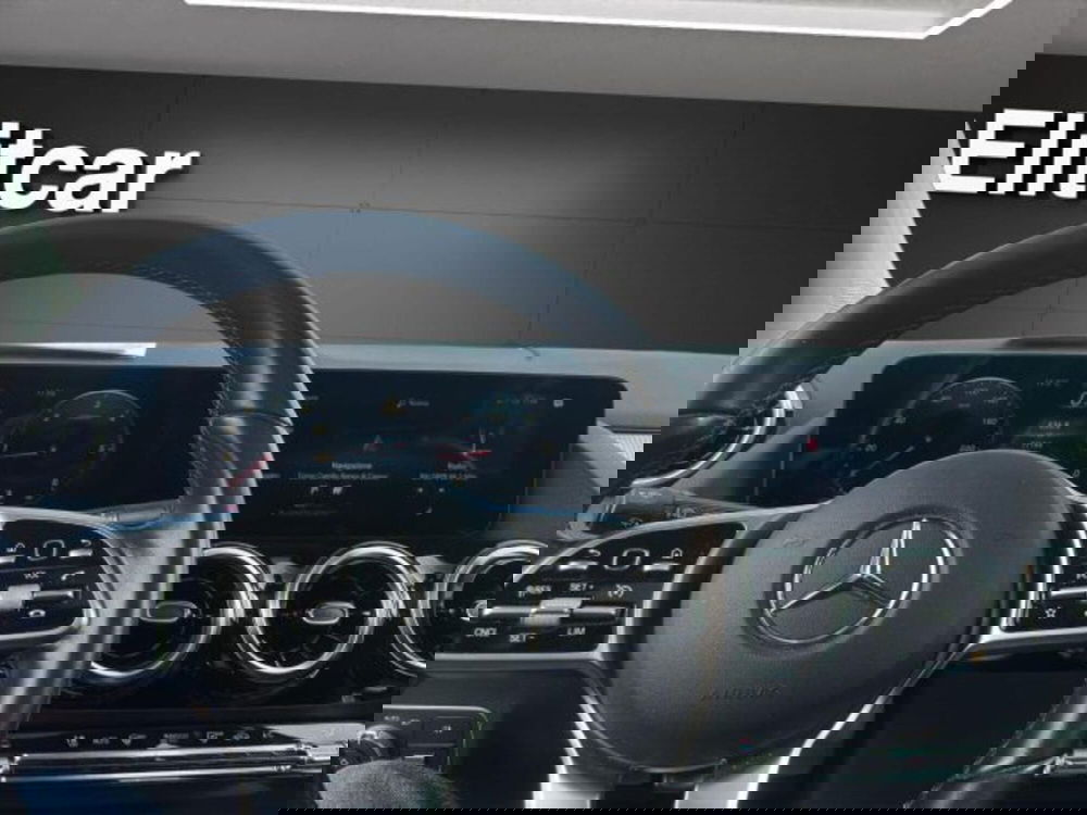 Mercedes-Benz GLA SUV usata a Novara (13)