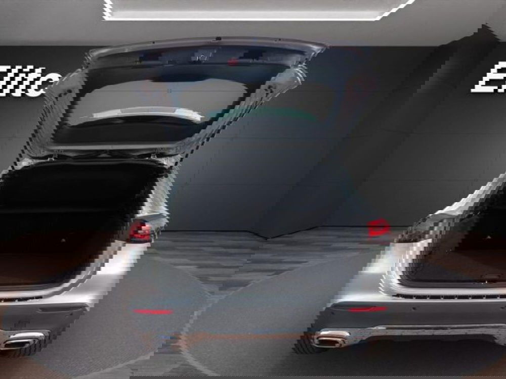 Mercedes-Benz GLA SUV usata a Novara (9)