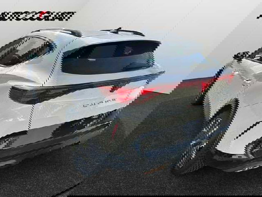 Cupra Formentor nuova a Lecco (2)