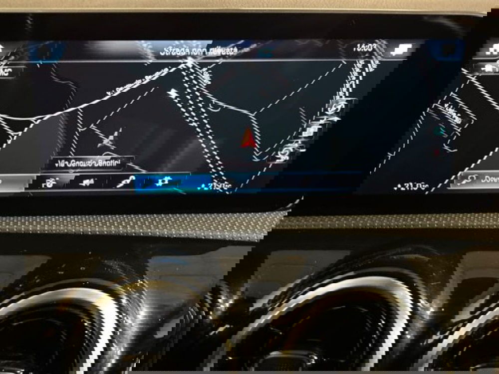 Mercedes-Benz CLA Shooting Brake usata a Bologna (14)