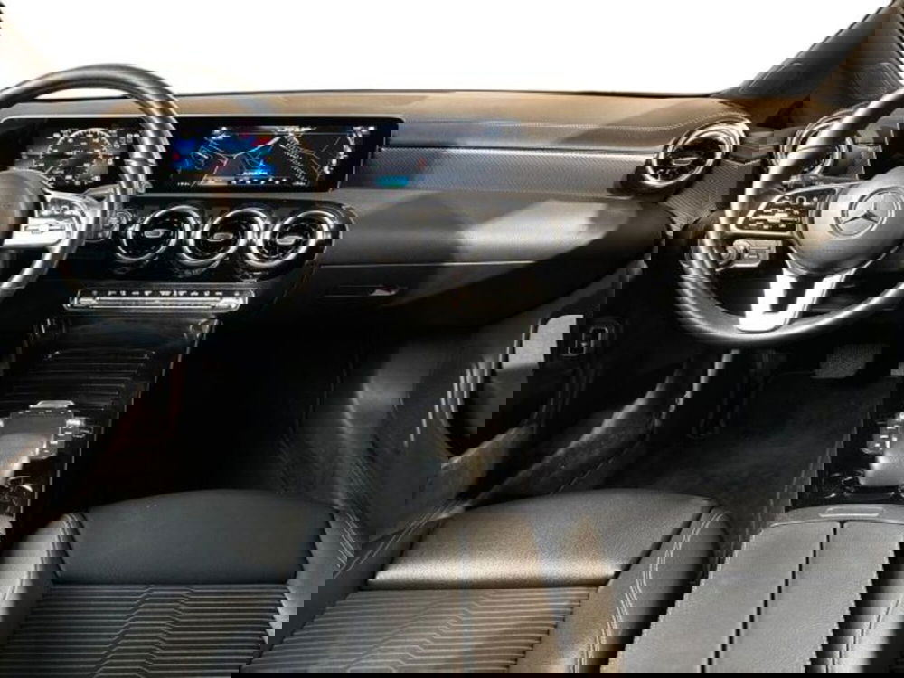 Mercedes-Benz CLA Shooting Brake usata a Bologna (9)