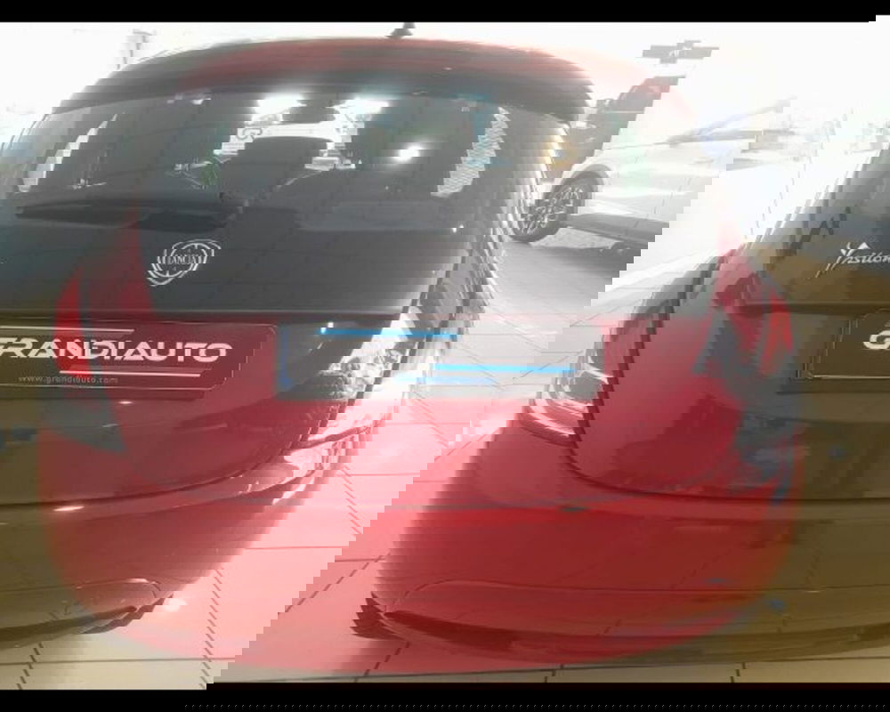 Lancia Ypsilon usata a Alessandria (5)