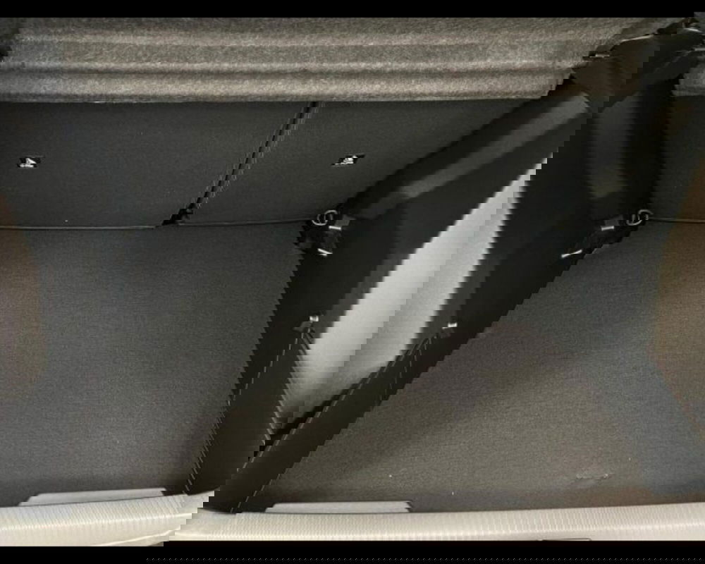 Peugeot 2008 nuova a Alessandria (9)