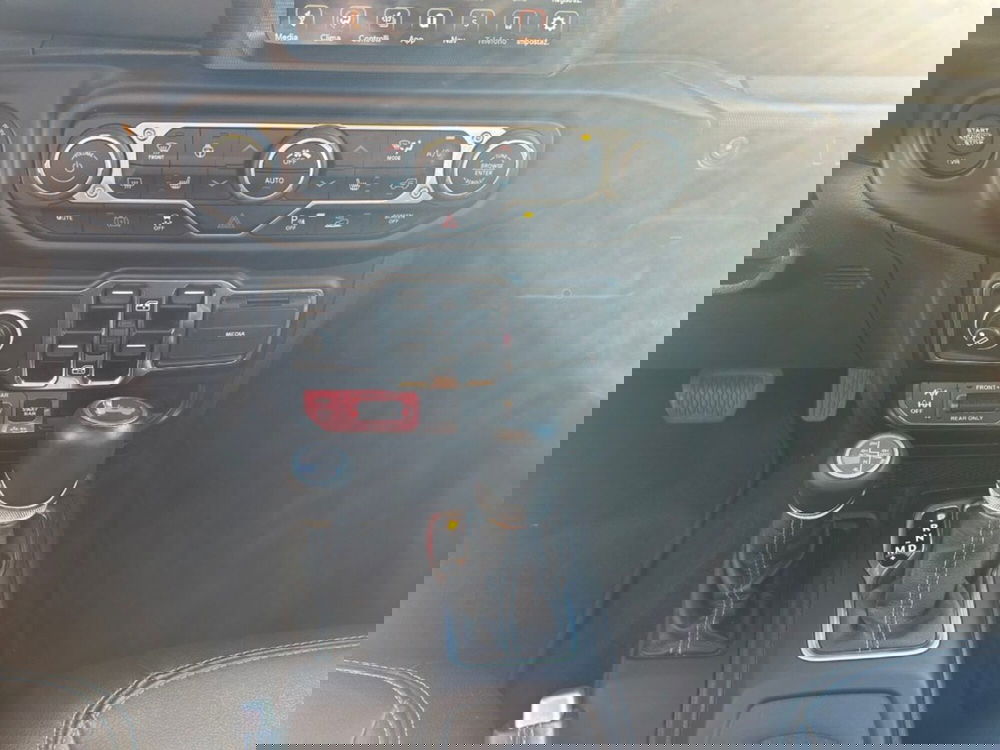 Jeep Wrangler Unlimited usata a Verona (13)