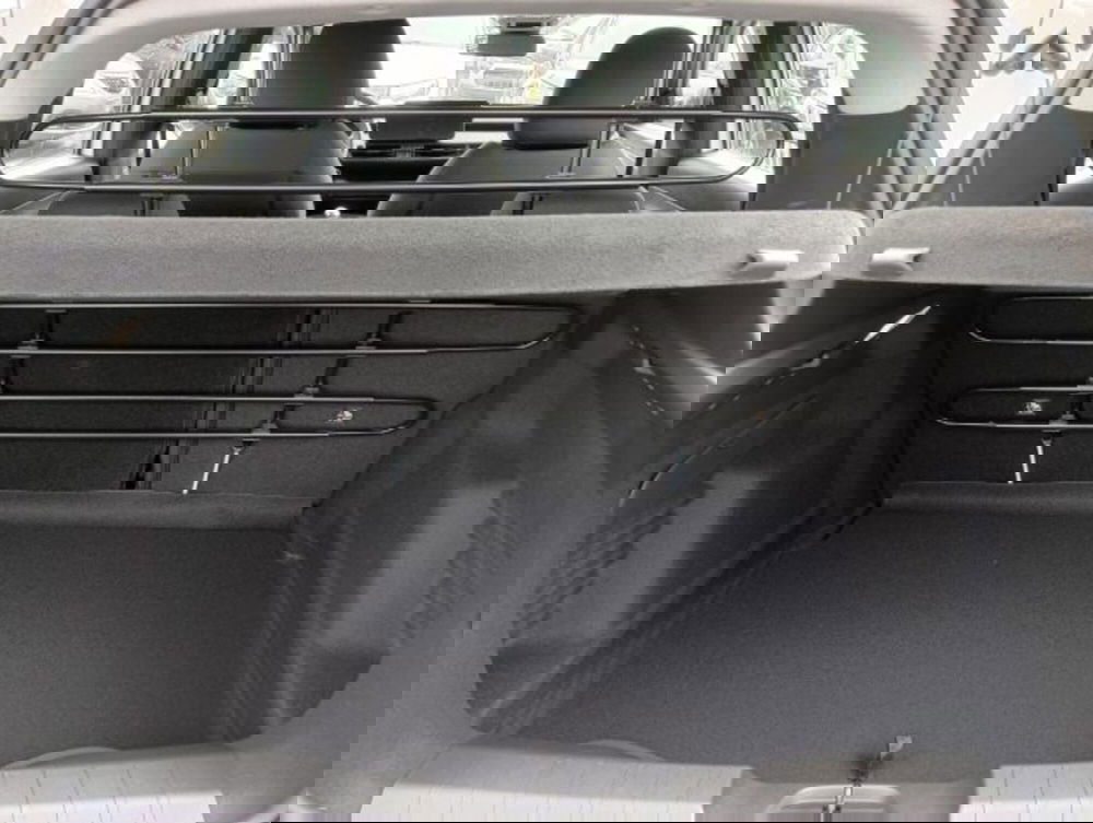 Jeep Avenger nuova a Brescia (14)