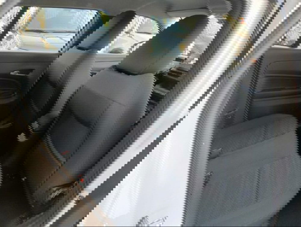 Jeep Avenger nuova a Brescia (18)