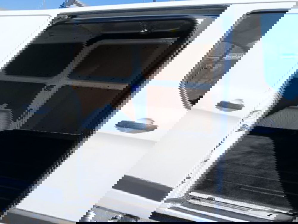 Ford Transit Custom Furgone usata a Brescia (11)