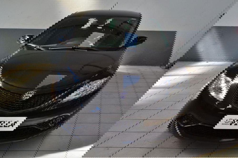 Lancia Ypsilon usata a Monza e Brianza (6)