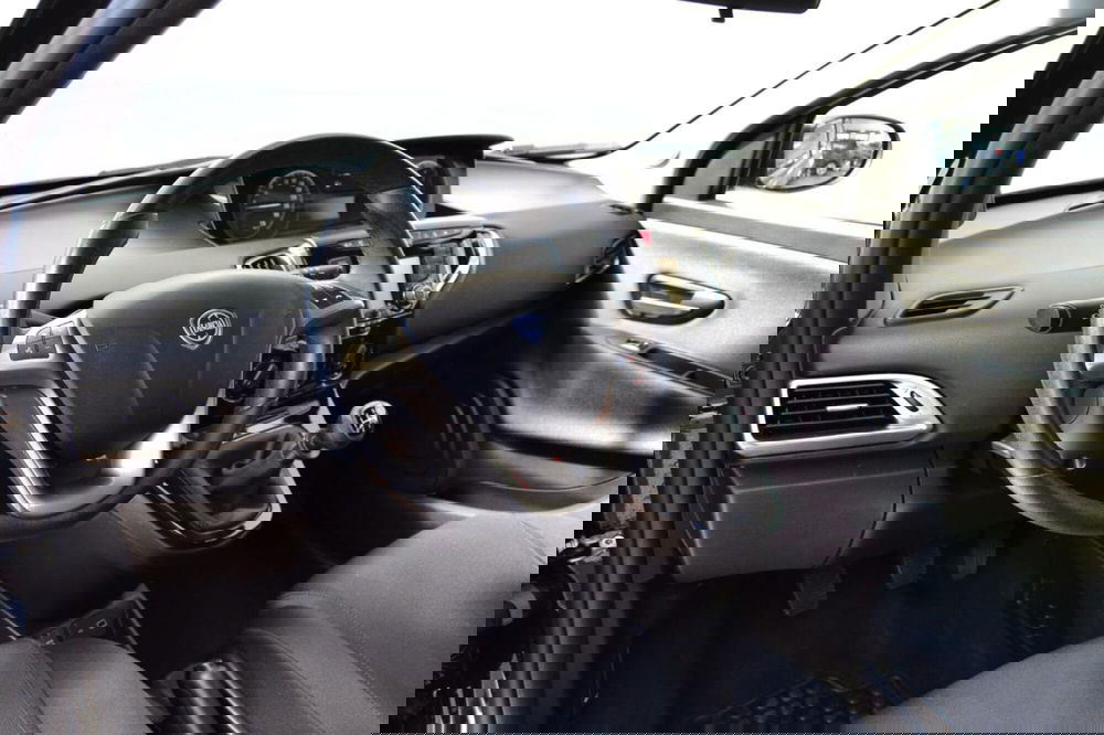 Lancia Ypsilon usata a Monza e Brianza (8)