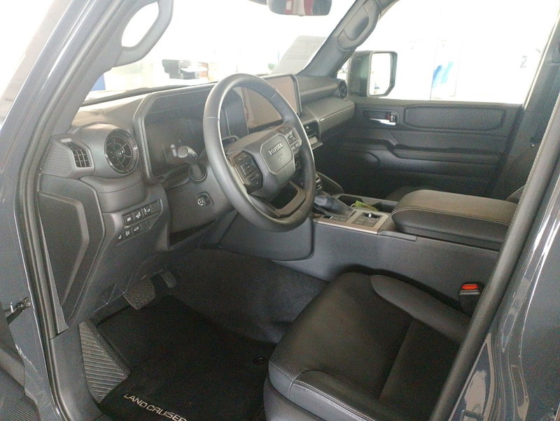 Toyota Land Cruiser usata a Lecce (17)