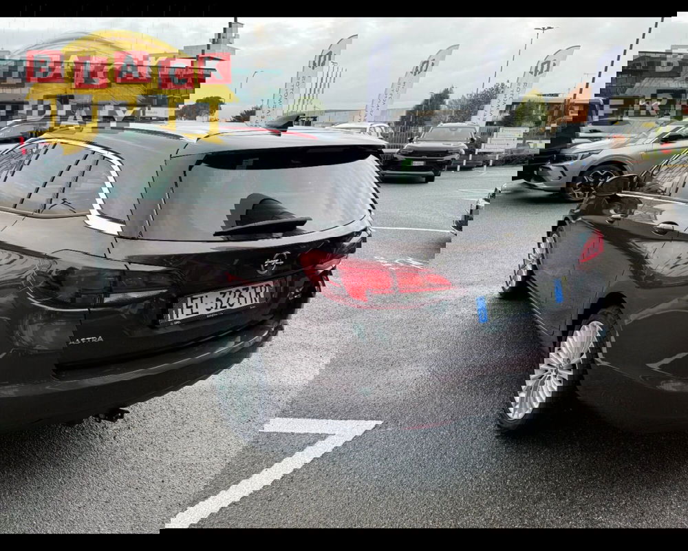 Opel Astra Station Wagon usata a Treviso (8)