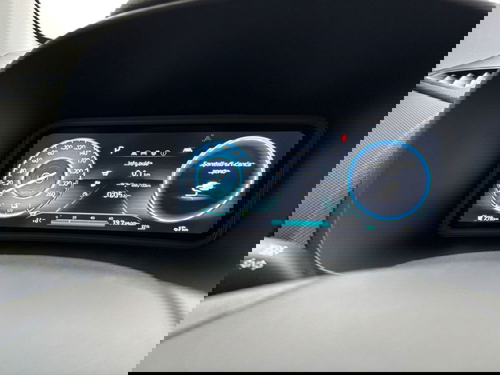 Hyundai Kona nuova a Torino (17)