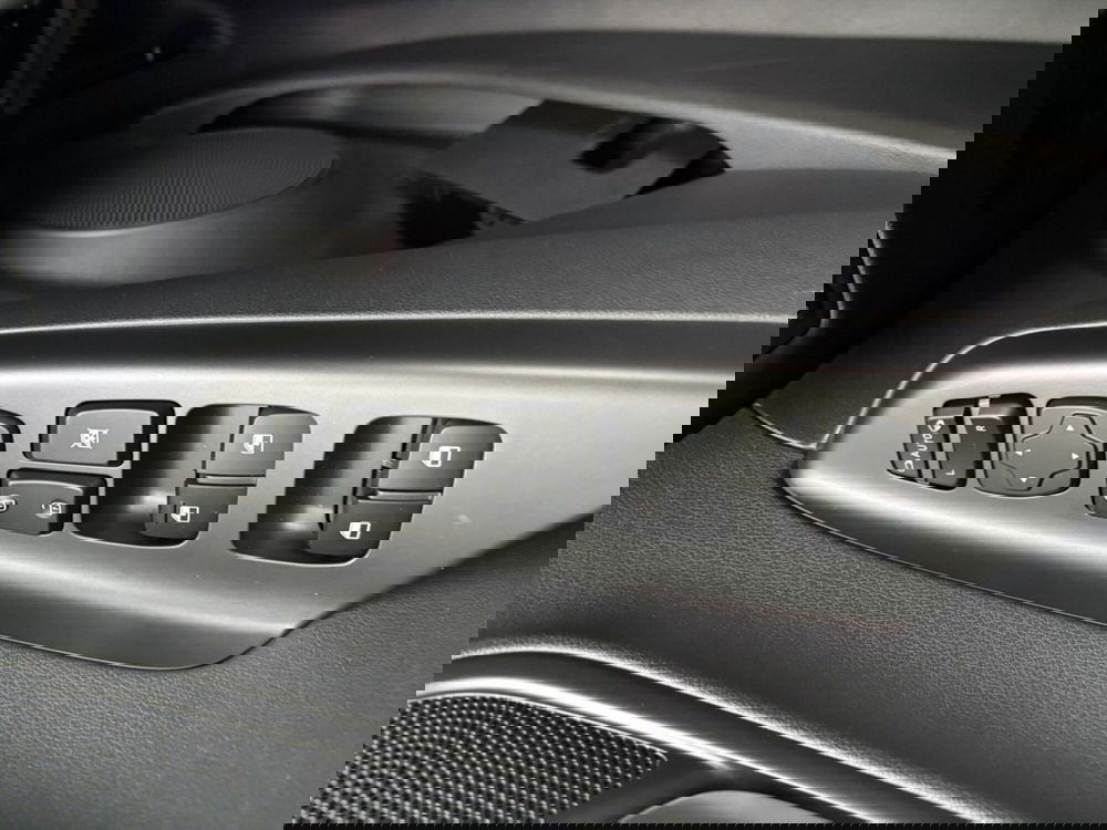 Hyundai Kona nuova a Torino (18)