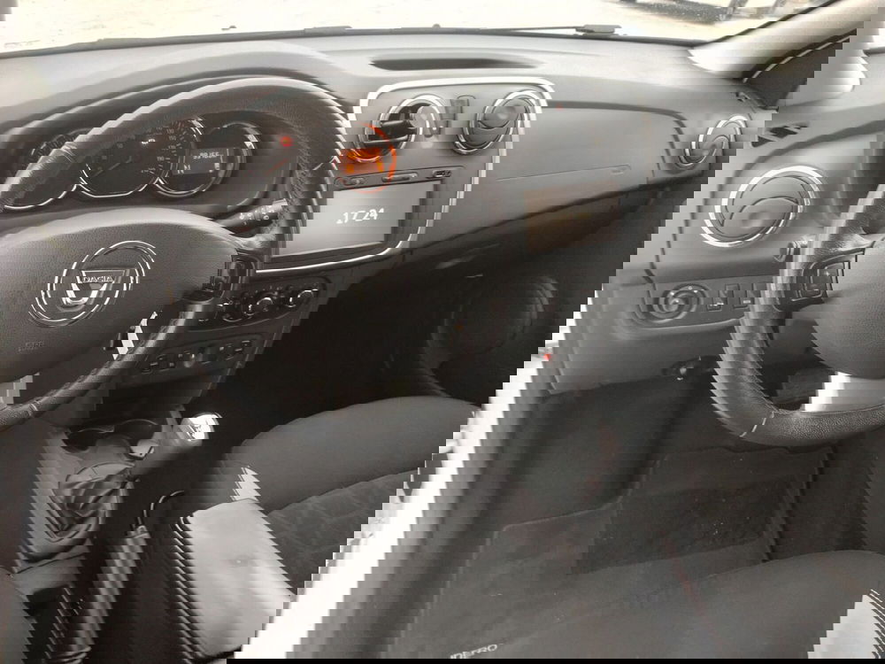 Dacia Sandero usata a Matera (16)