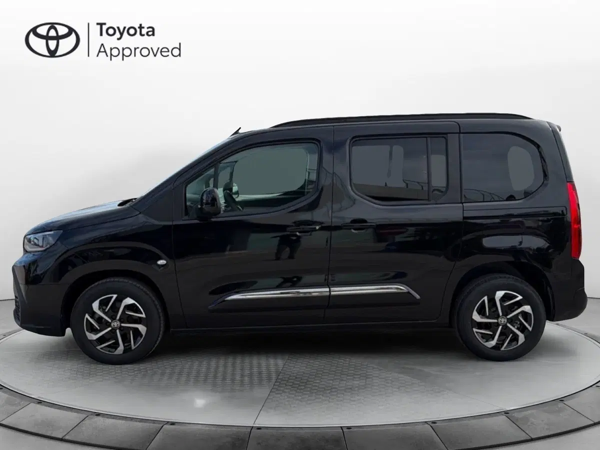 Toyota Proace City Verso nuova a Siracusa (3)