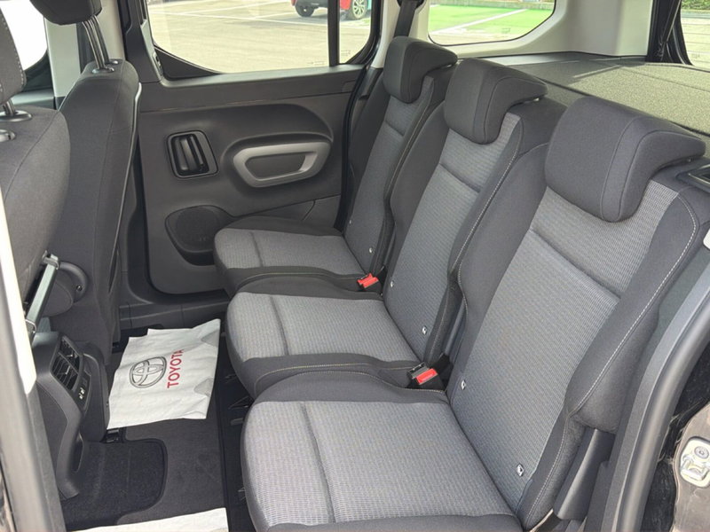 Toyota Proace City Verso nuova a Siracusa (8)