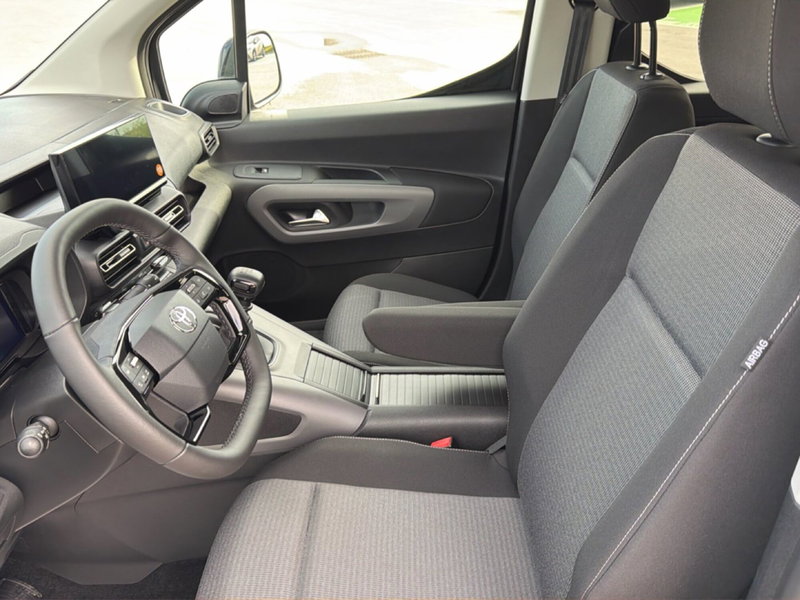 Toyota Proace City Verso nuova a Siracusa (9)